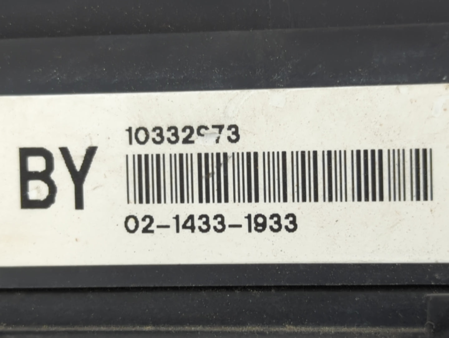 2000-2004 Buick Regal Fusebox Fuse Box Panel Relay Module Fits Fits 2000 2001 2002 2003 2004 2005 OEM Used Auto Parts - Oemu