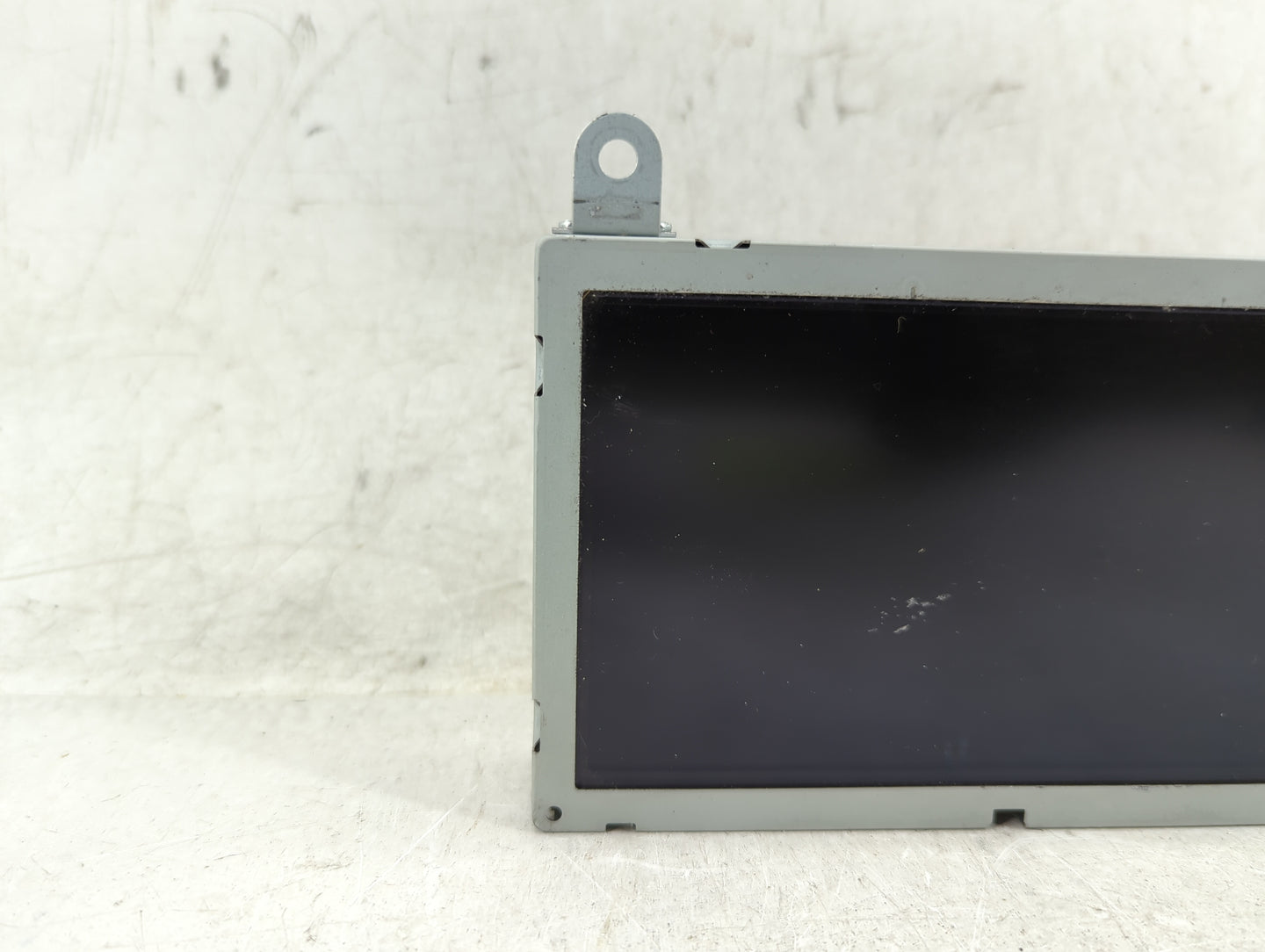 2012-2013 Buick Regal Information Display Screen - Oemusedautoparts1.com