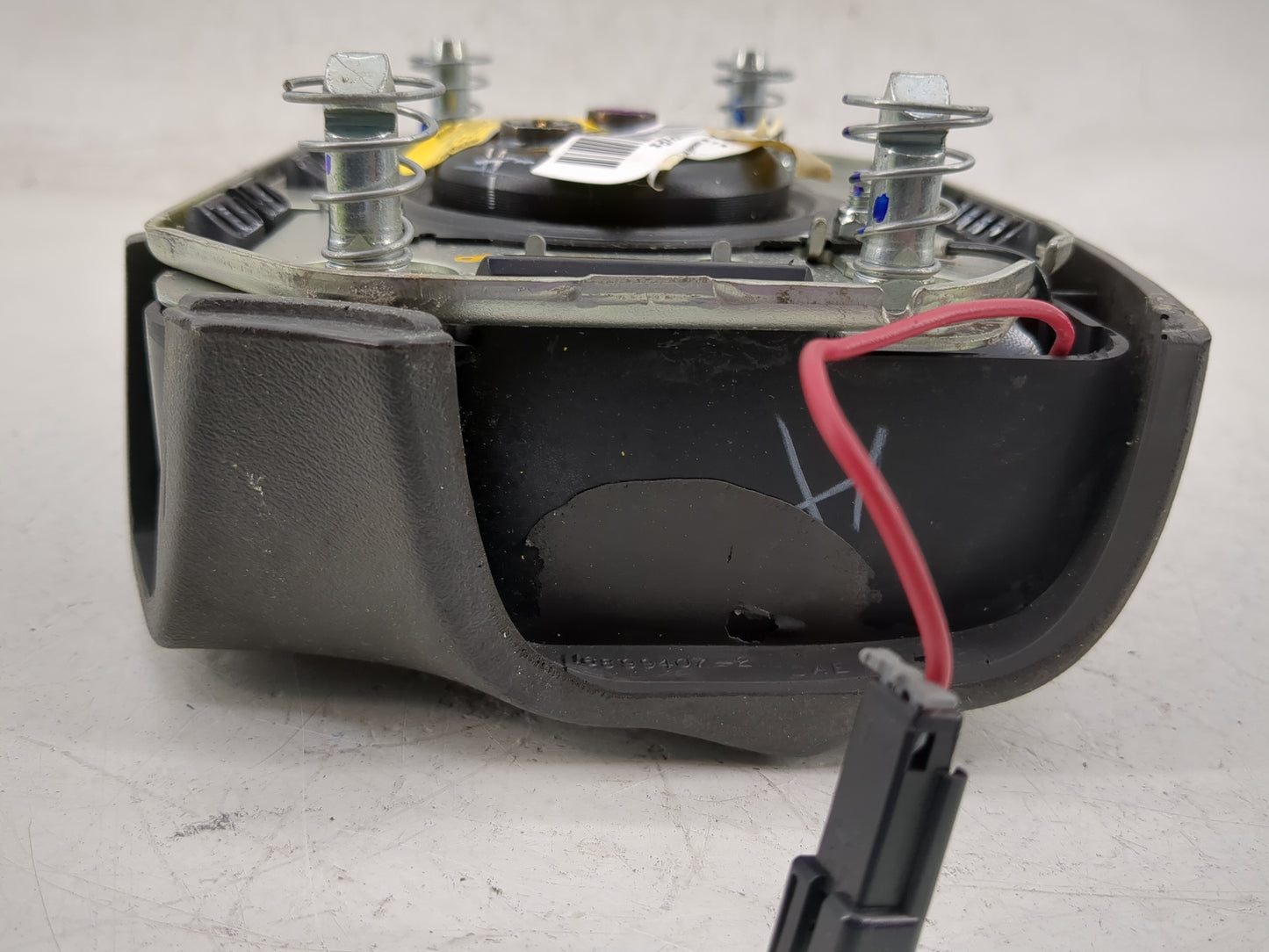 2005-2007 Buick Rendezvous Air Bag Driver Left Steering Wheel Mounted - Oemusedautoparts1.com