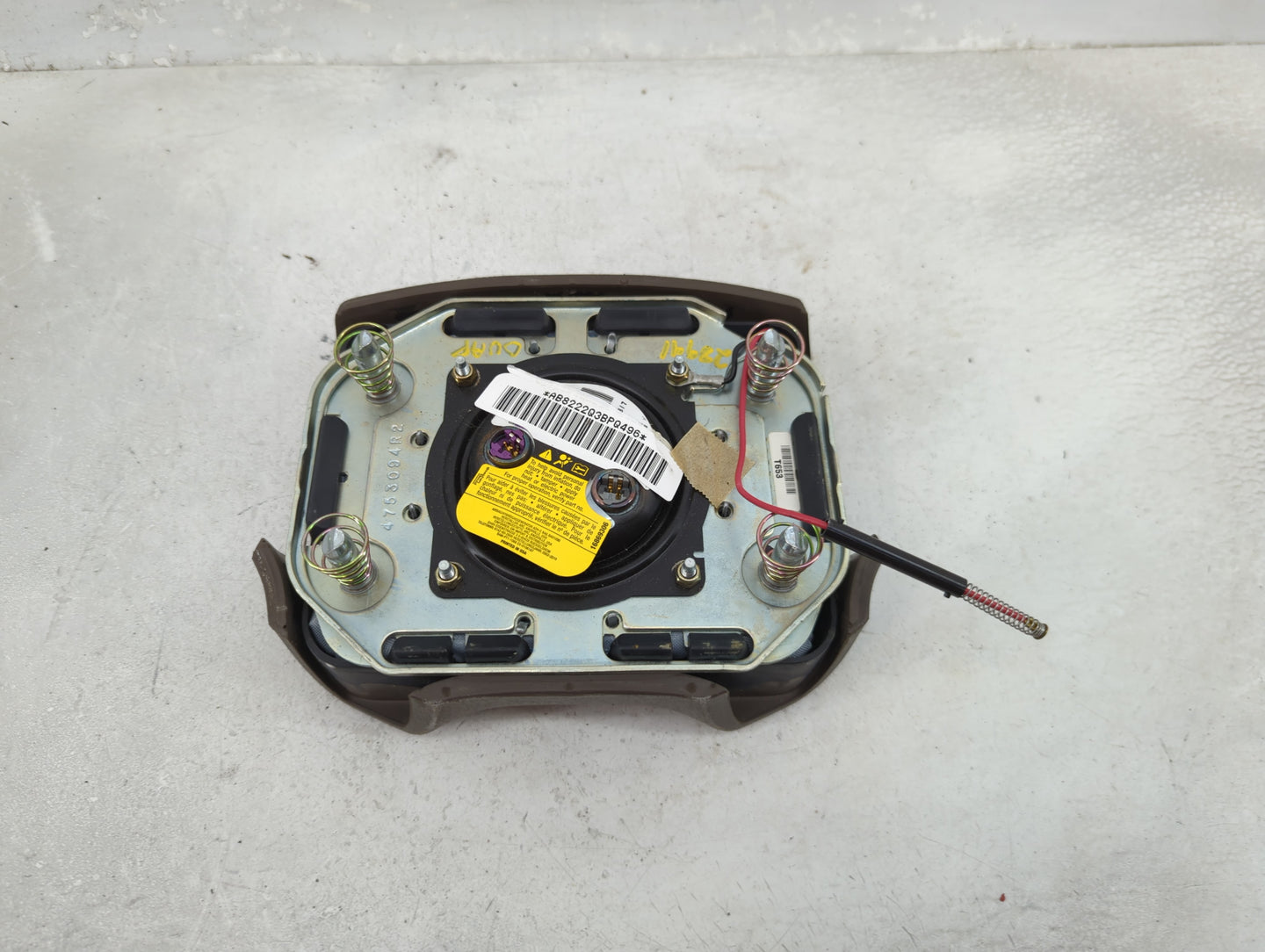 2004-2005 Buick Rendezvous Air Bag Driver Left Steering Wheel Mounted - Oemusedautoparts1.com