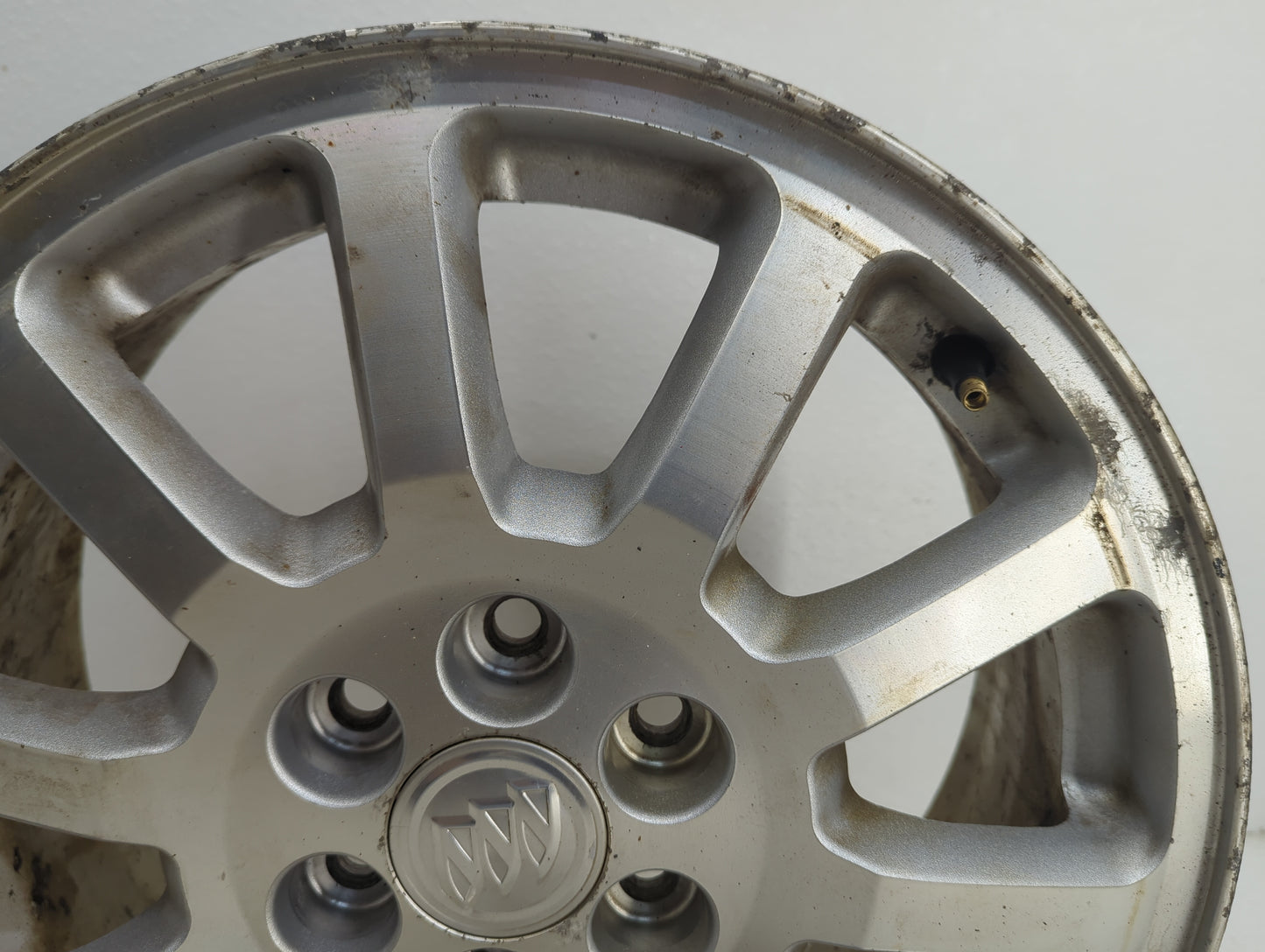 2006-2007 Buick Terraza Oem Wheel Rim - Oemusedautoparts1.com