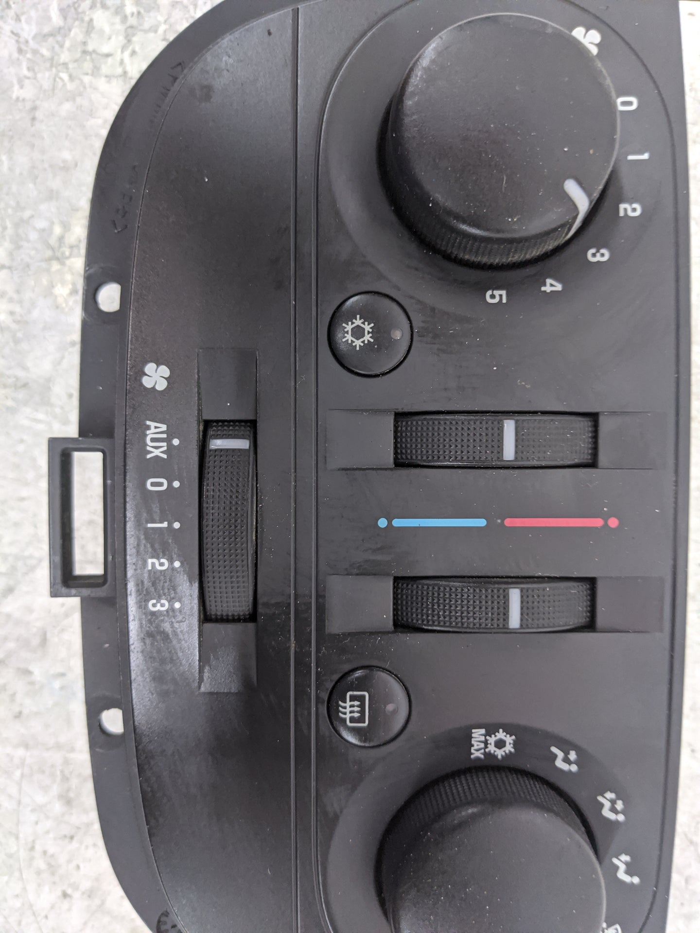 2005-2007 Buick Terraza Climate Control Module Temperature AC/Heater Replacement Fits Fits 2005 2006 2007 2008 2009 OEM Used