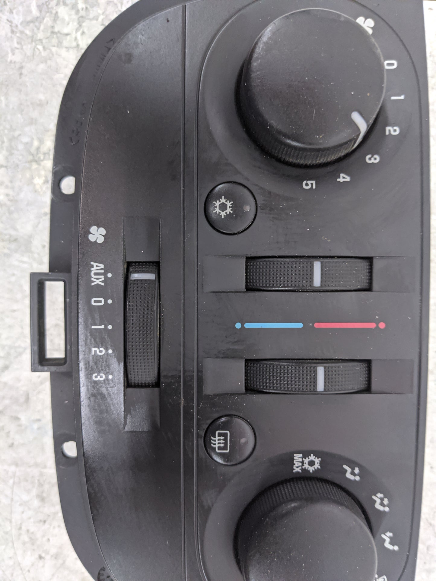 2005-2007 Buick Terraza Climate Control Module Temperature AC/Heater Replacement Fits Fits 2005 2006 2007 2008 2009 OEM Used