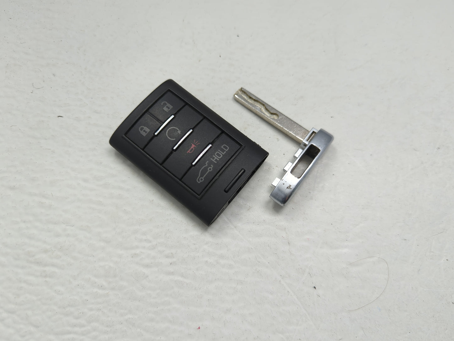 Cadillac Keyless Entry Remote Fob NBGG093UCC 22856930 5 buttons - Oemusedautoparts1.com