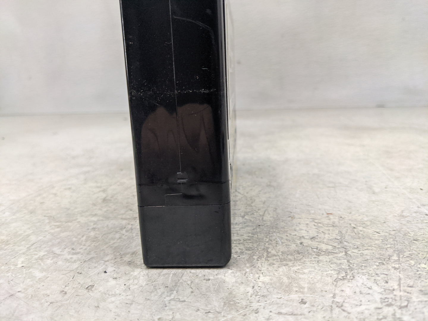 2008-2013 Cadillac Cts Body Control Module Bcm Inner Cabin Fuse Box - Oemusedautoparts1.com