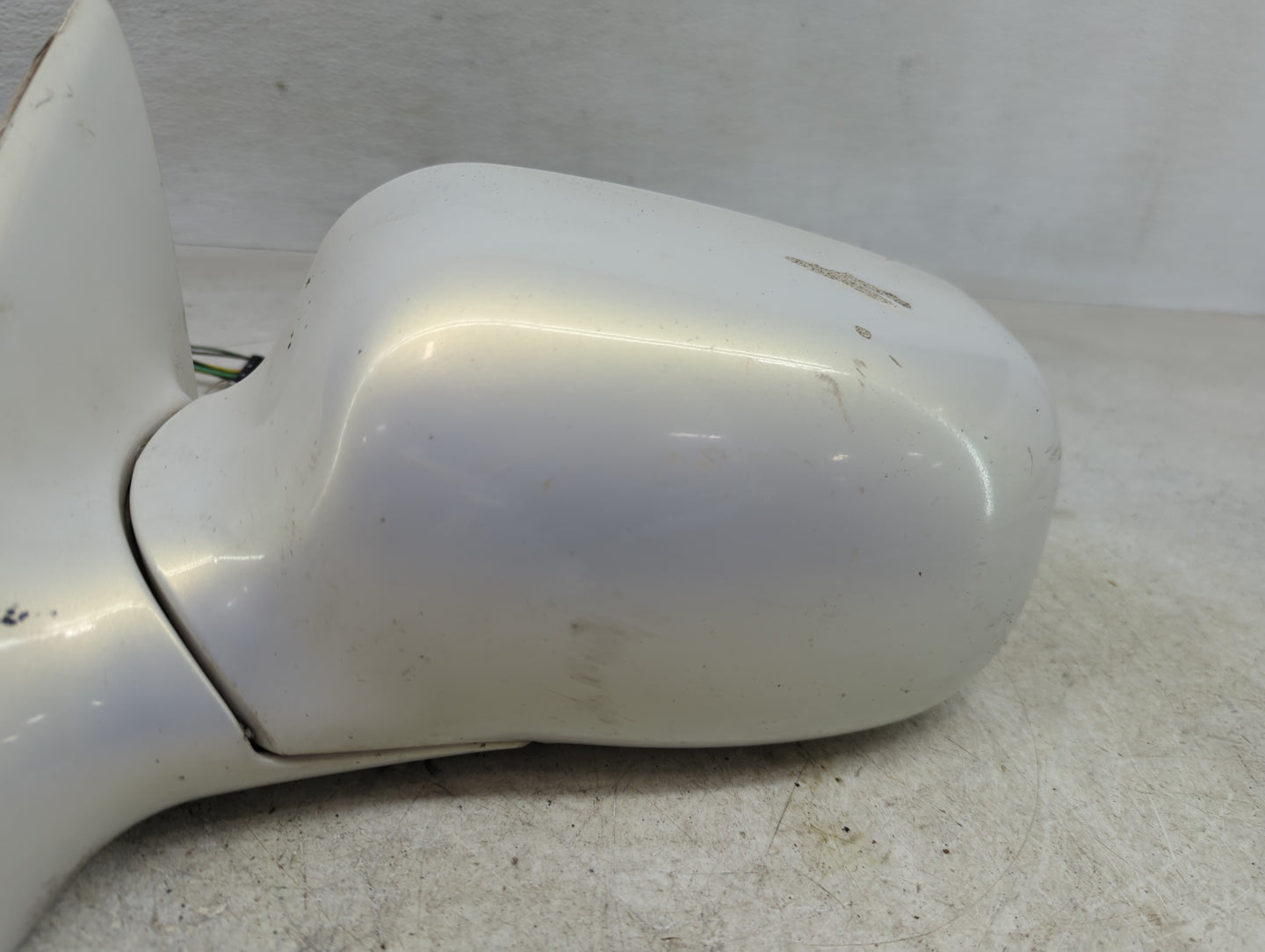 2003-2005 Cadillac Deville Driver Side View Mirror - Left Door Mirror OEM Used - Oemusedautoparts1.com