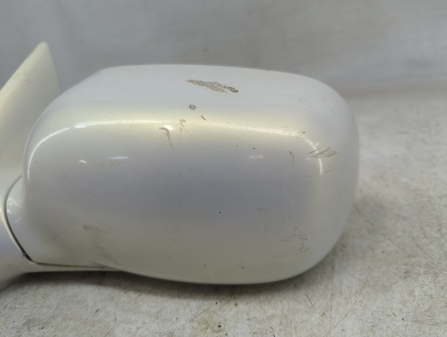 2003-2005 Cadillac Deville Driver Side View Mirror - Left Door Mirror OEM Used - Oemusedautoparts1.com