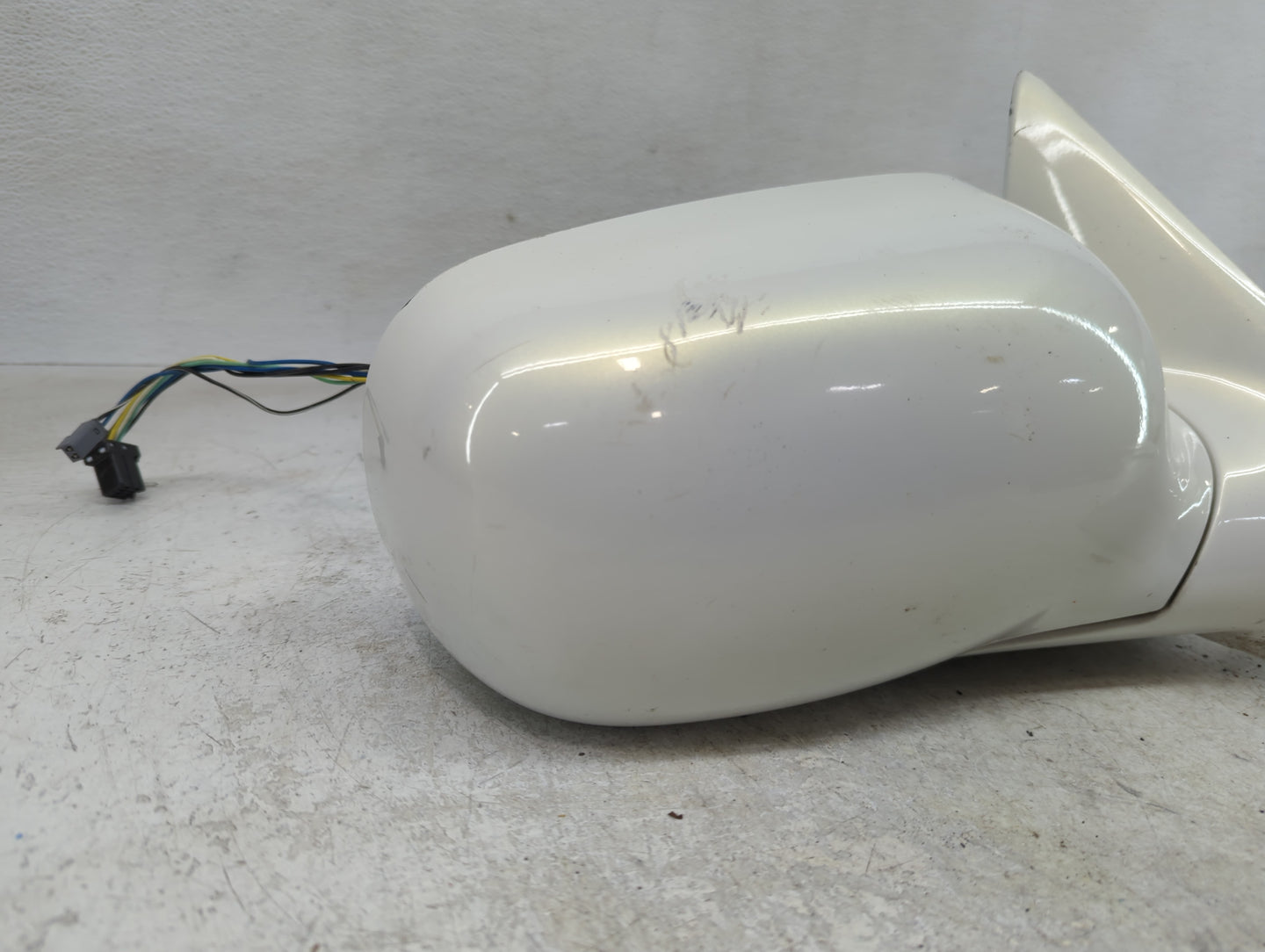 2003-2005 Cadillac Deville Passenger Side View Mirror - Right Door Mirror OEM Used - Oemusedautoparts1.com