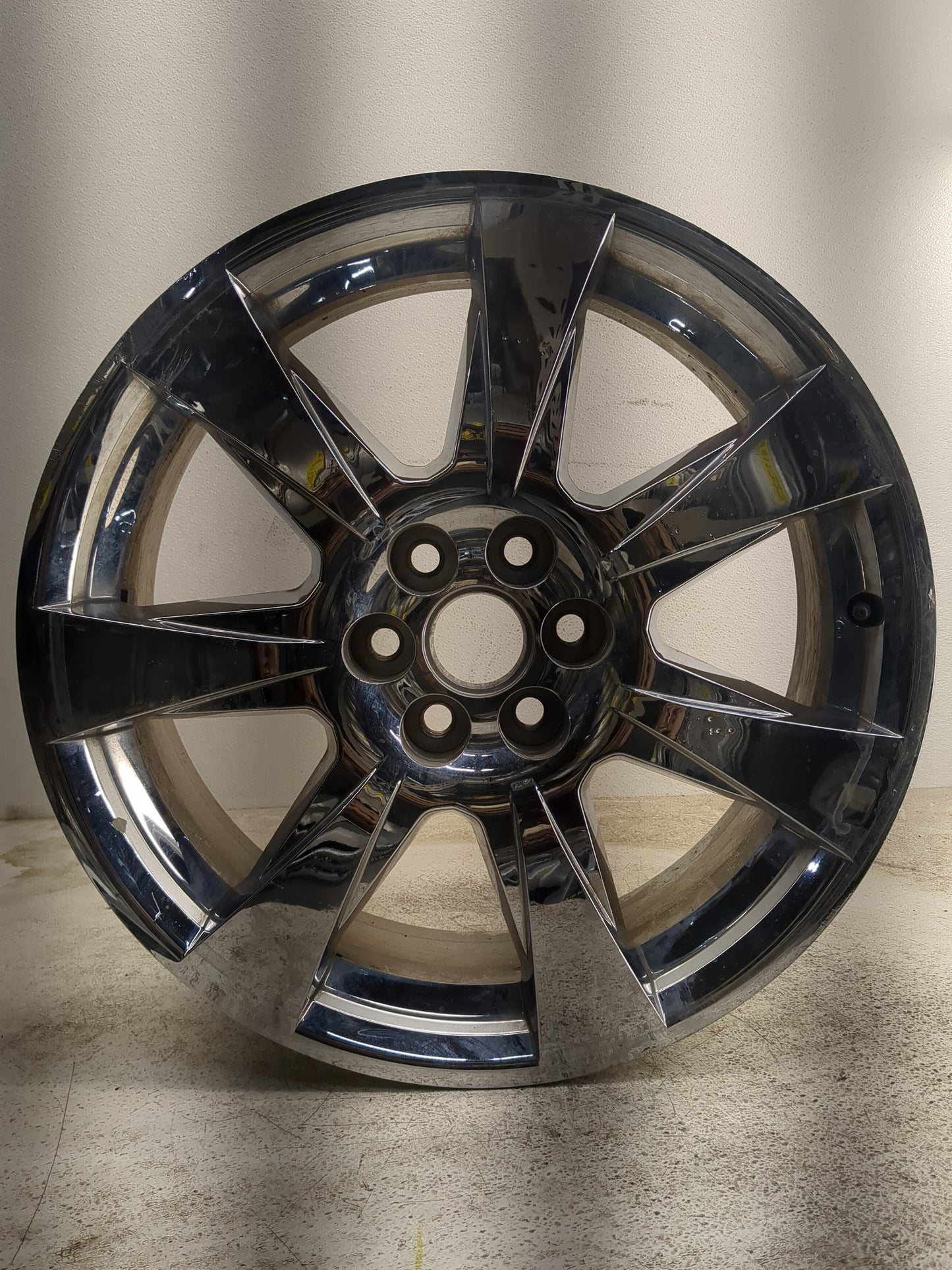 2010-2013 Cadillac Srx Oem Wheel Rim - Oemusedautoparts1.com