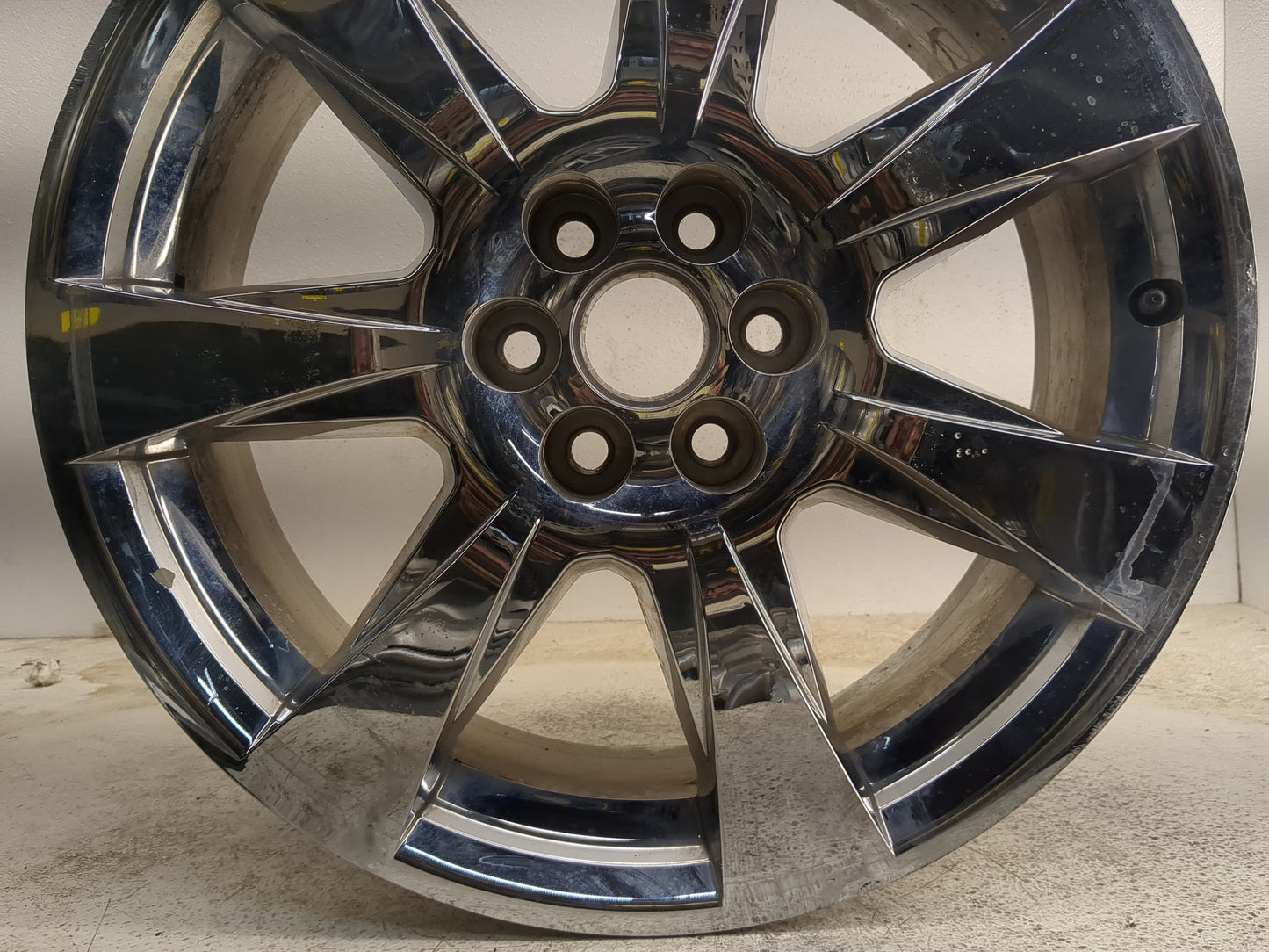2010-2013 Cadillac Srx Oem Wheel Rim - Oemusedautoparts1.com