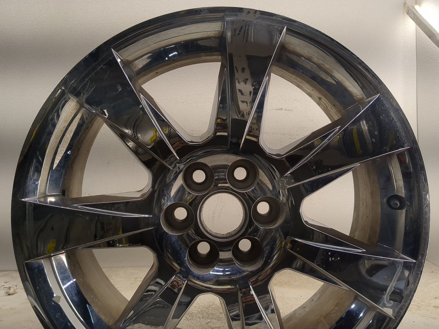 2010-2013 Cadillac Srx Oem Wheel Rim - Oemusedautoparts1.com