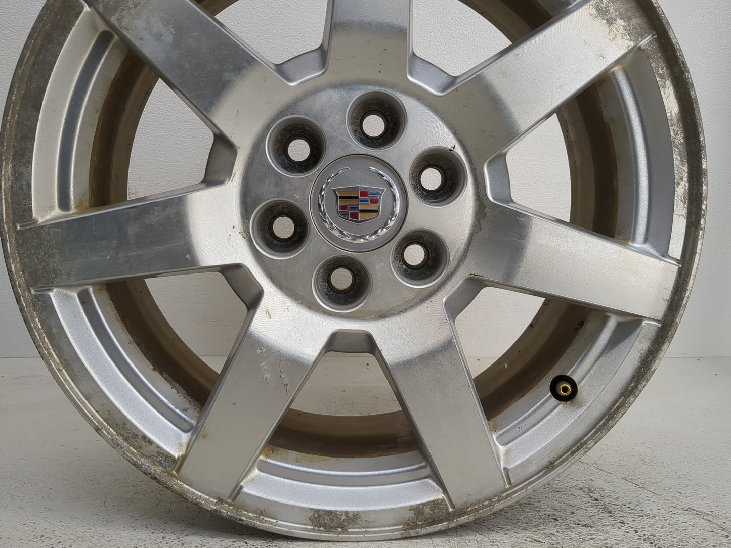 2006-2009 Cadillac Srx Oem Wheel Rim 1243637 - Oemusedautoparts1.com