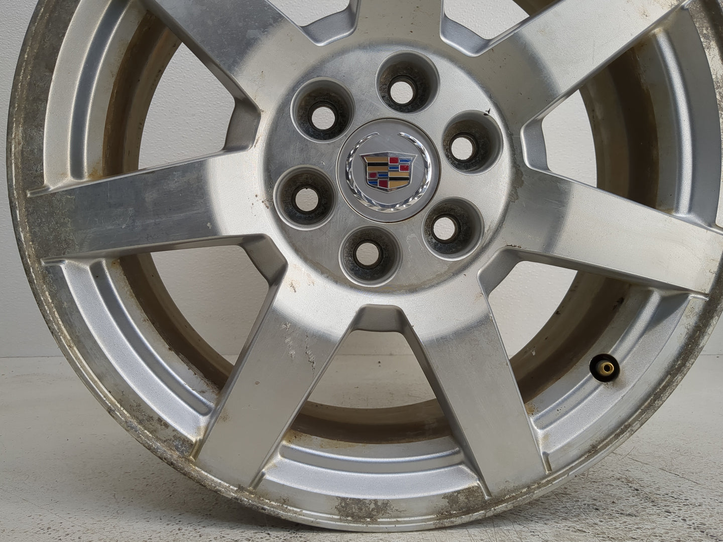 2006-2009 Cadillac Srx Oem Wheel Rim 1243637 - Oemusedautoparts1.com