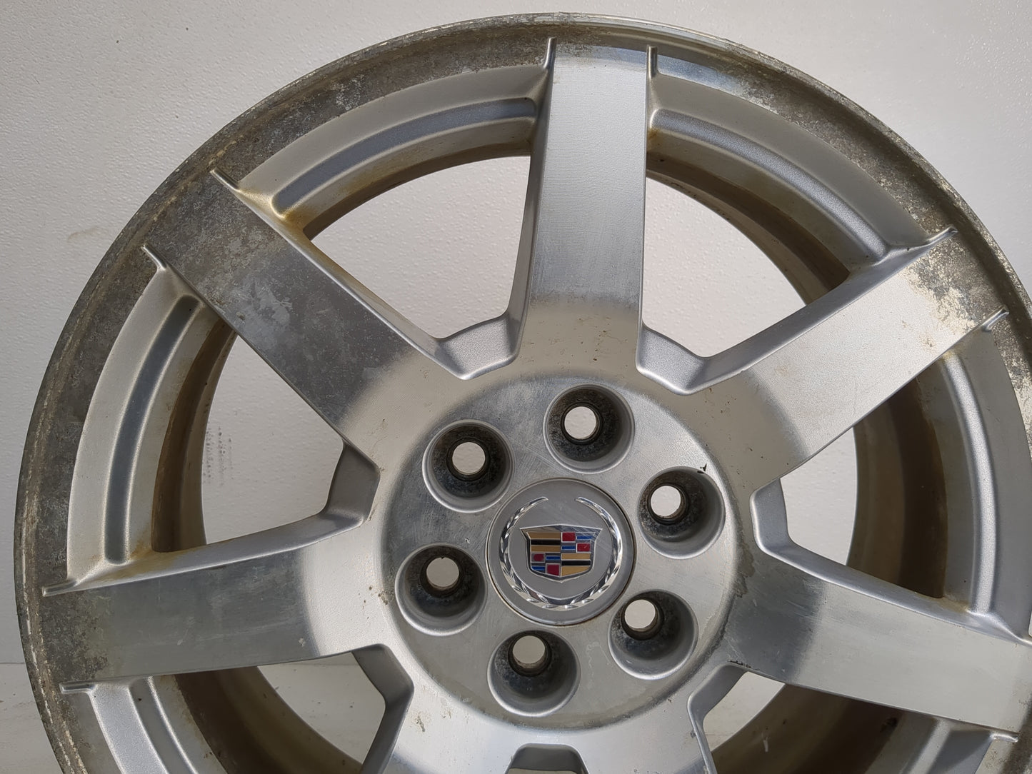 2006-2009 Cadillac Srx Oem Wheel Rim 1243637 - Oemusedautoparts1.com