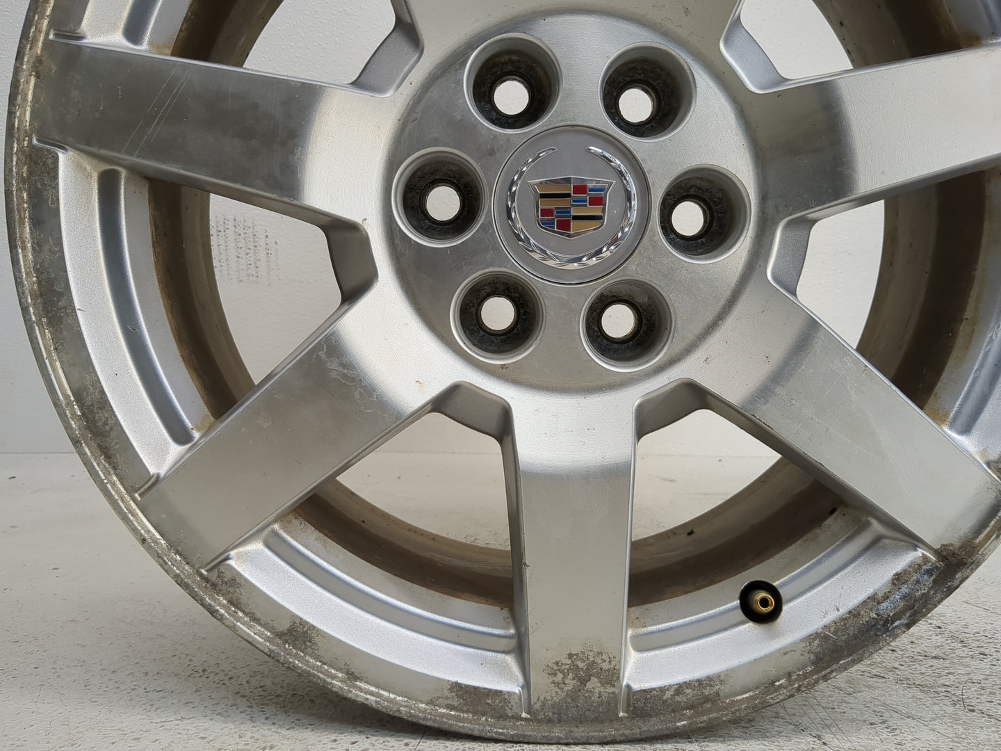 2006-2009 Cadillac Srx Oem Wheel Rim 1243638 - Oemusedautoparts1.com