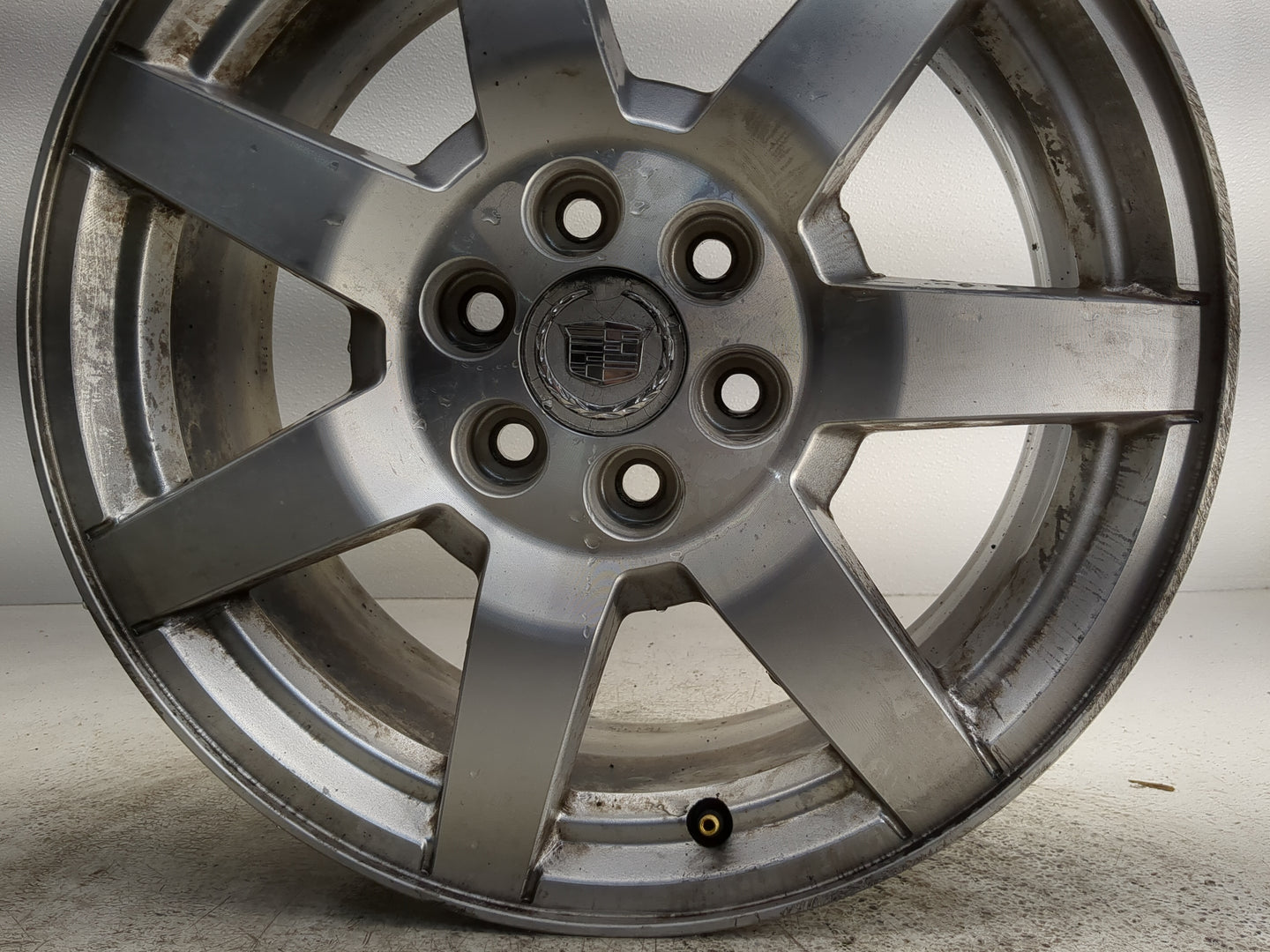2006-2009 Cadillac Srx Oem Wheel Rim 1262304 - Oemusedautoparts1.com