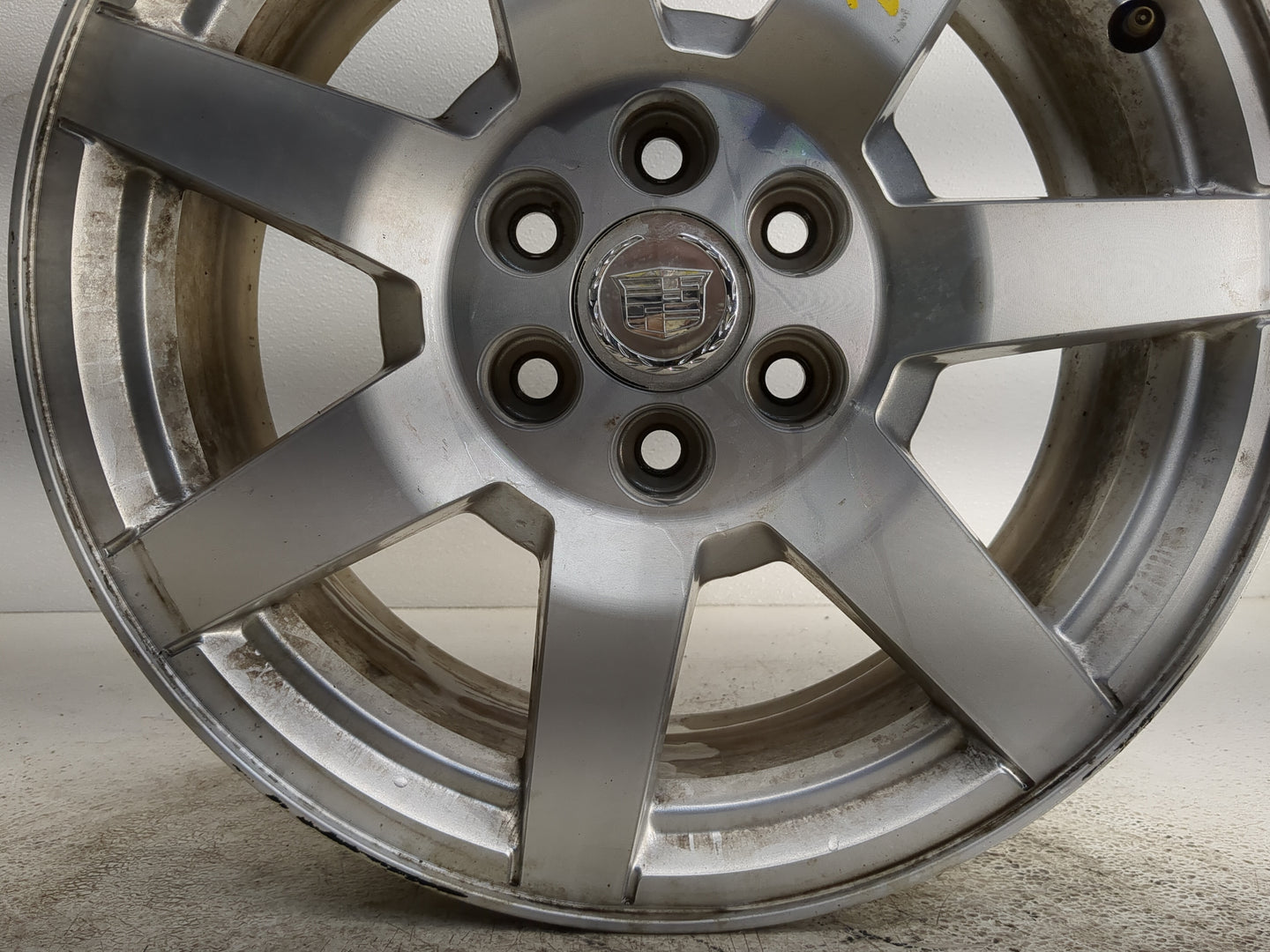 2006-2009 Cadillac Srx Oem Wheel Rim 1262309 - Oemusedautoparts1.com