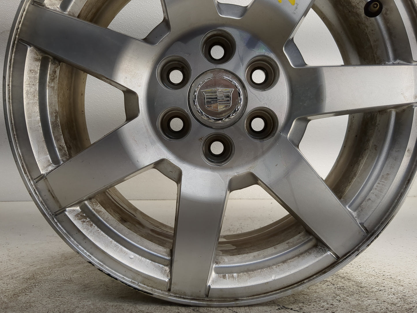 2006-2009 Cadillac Srx Oem Wheel Rim 1262309 - Oemusedautoparts1.com