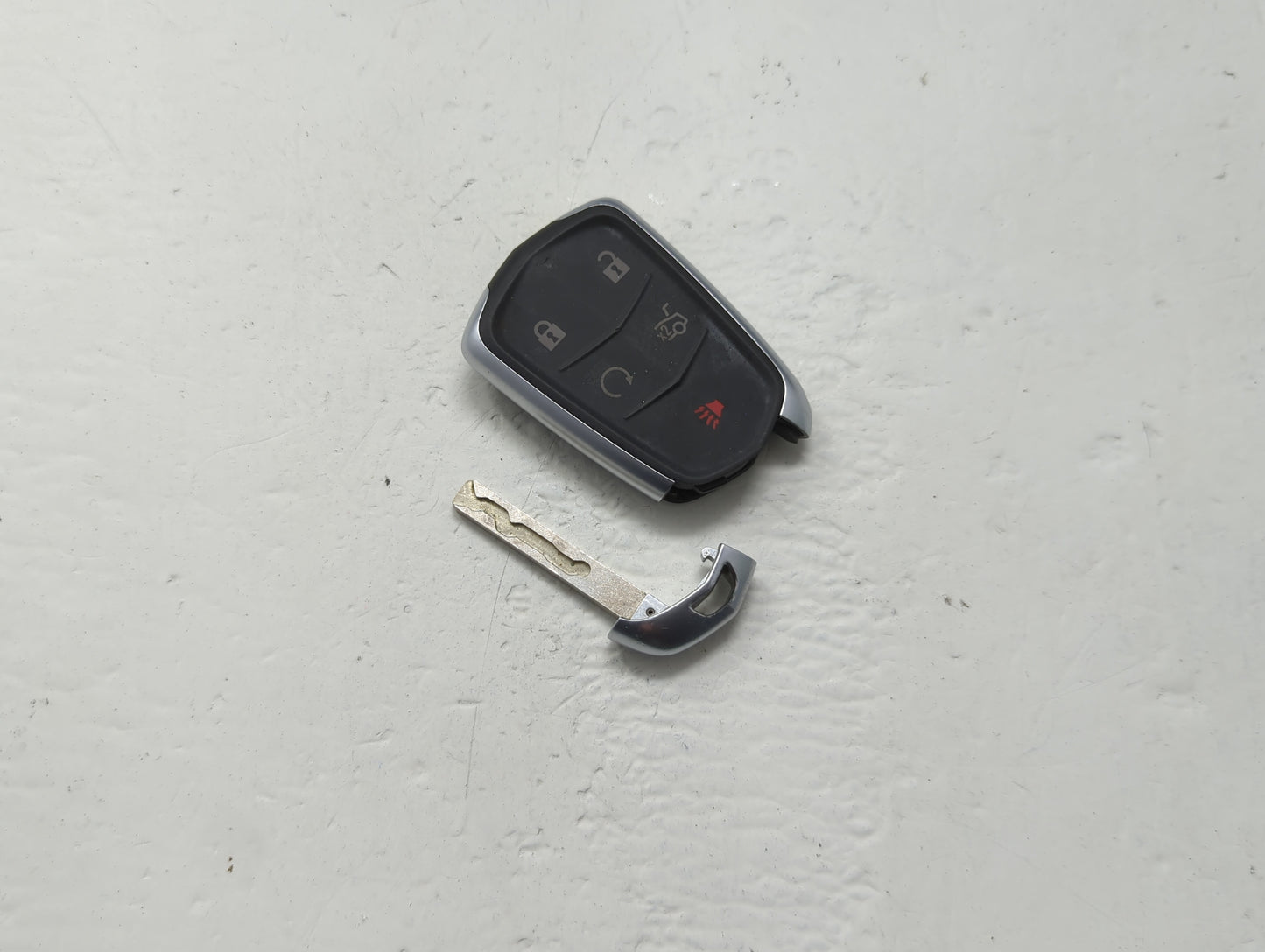 Cadillac Xts Keyless Entry Remote Fob HYQ2AB 13544034 5 buttons - Oemusedautoparts1.com