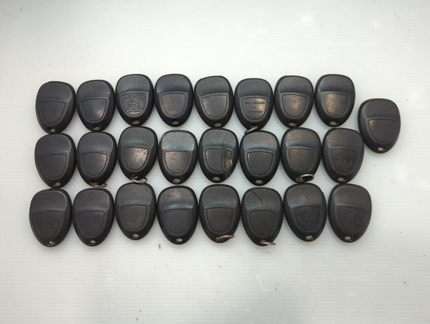 Lot of 25 Chevrolet Keyless Entry Remote Fob OUC60270 | KOBGT04A | - Oemusedautoparts1.com