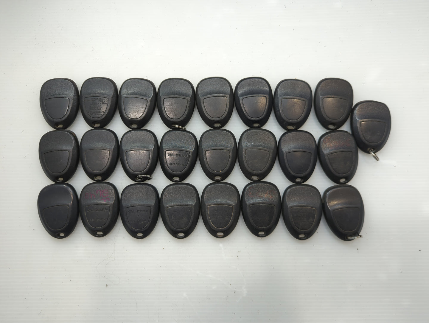 Lot of 25 Chevrolet Keyless Entry Remote Fob OUC60270 | OUC60221 | - Oemusedautoparts1.com
