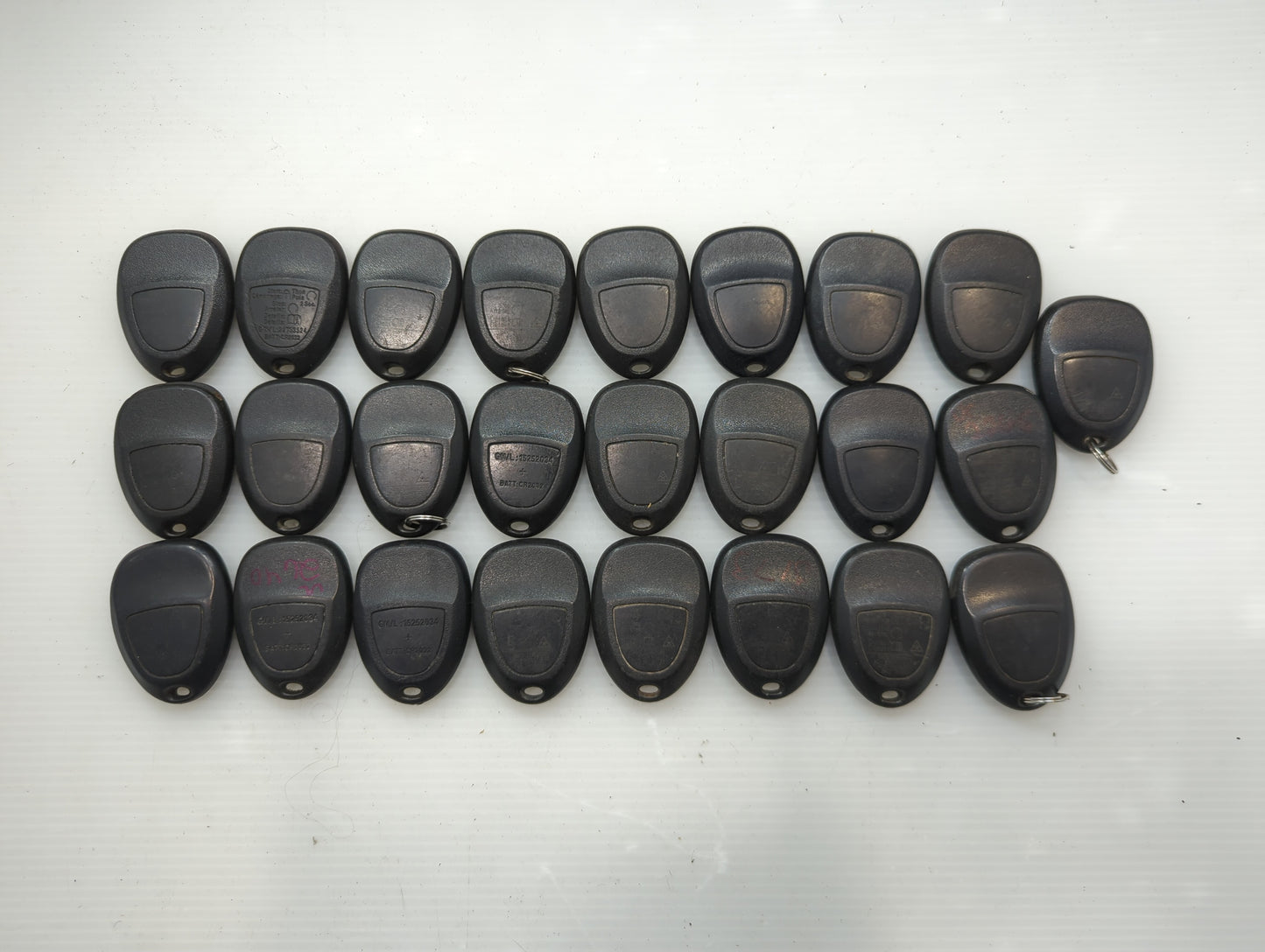 Lot of 25 Chevrolet Keyless Entry Remote Fob OUC60270 | OUC60221 | - Oemusedautoparts1.com