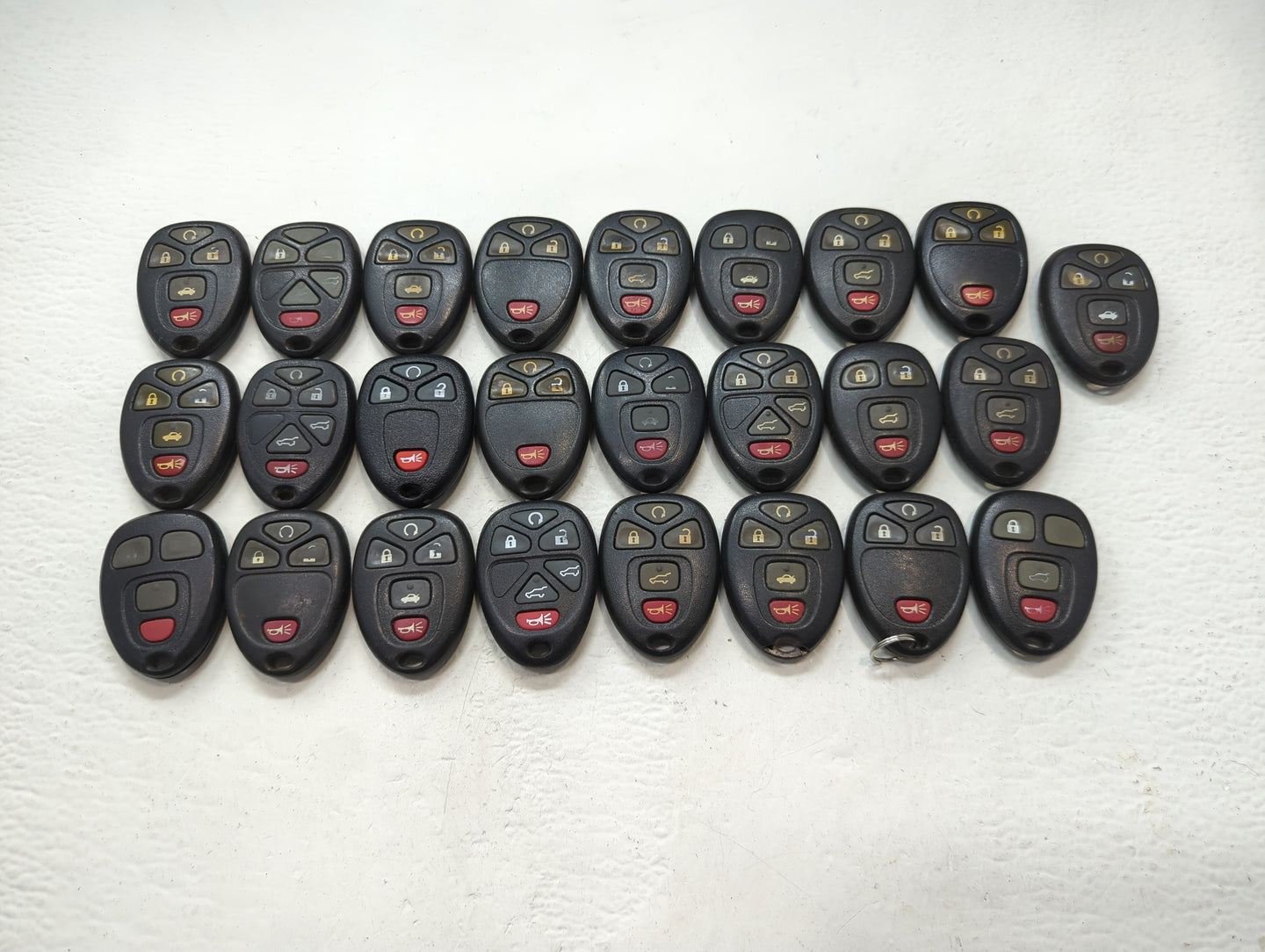 Lot of 25 Chevrolet Keyless Entry Remote Fob OUC60221 | OUC60270 | - Oemusedautoparts1.com