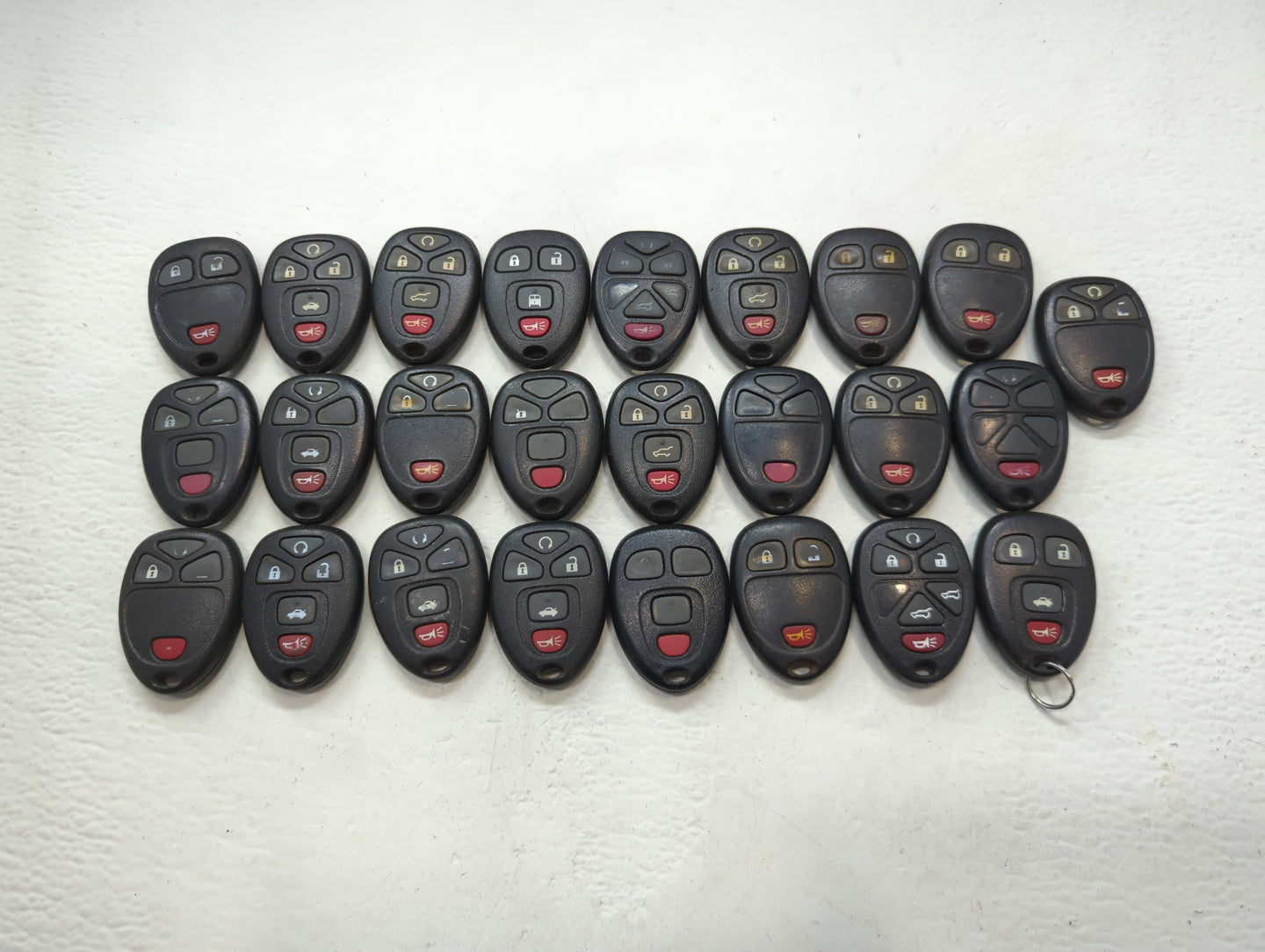 Lot of 25 Chevrolet Keyless Entry Remote Fob OUC60270 | OUC60221 MIXED - Oemusedautoparts1.com