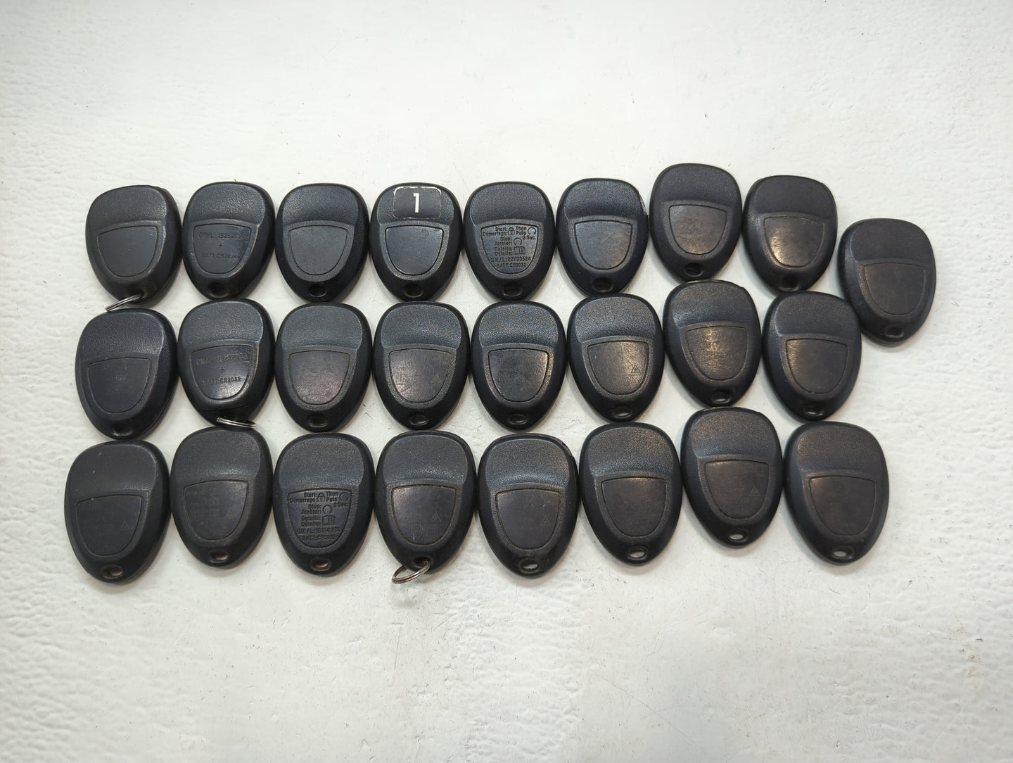 Lot of 25 Chevrolet Keyless Entry Remote Fob OUC60221 | OUC60270 MIXED - Oemusedautoparts1.com