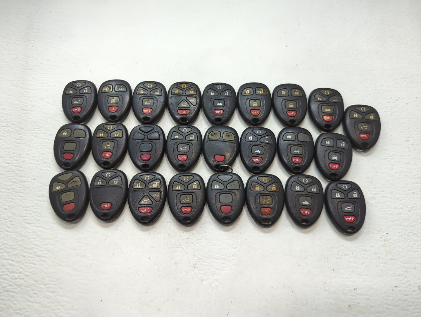 Lot of 25 Chevrolet Keyless Entry Remote Fob OUC60221 | OUC60270 MIXED - Oemusedautoparts1.com