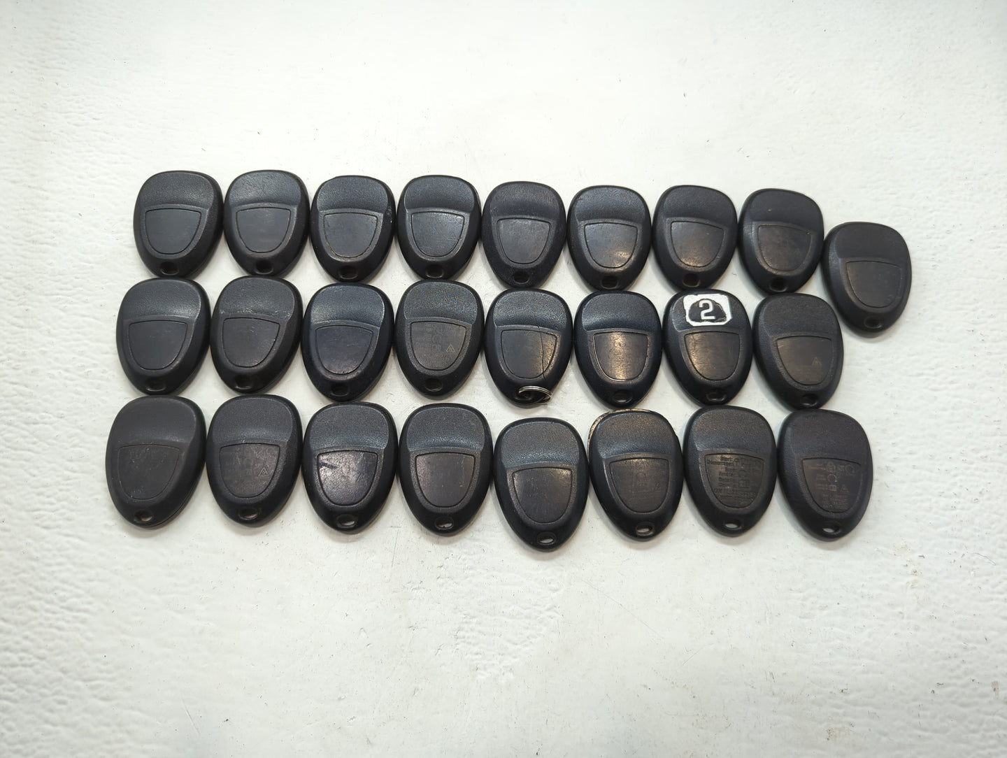 Lot of 25 Chevrolet Keyless Entry Remote Fob OUC60221 | OUC60270 MIXED - Oemusedautoparts1.com