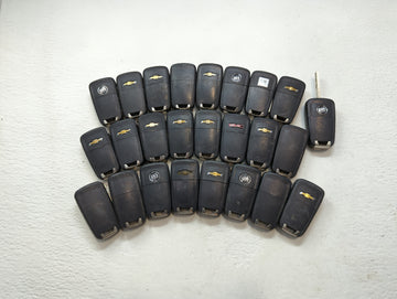 Lot of 25 Chevrolet Keyless Entry Remote Fob OHT05918179 | OHT01060512