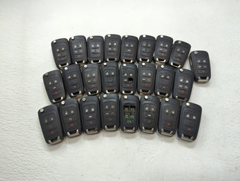 compare product Lot of 25 Chevrolet Keyless Entry Remote Fob AVL-B01T1AC | OHT01060512