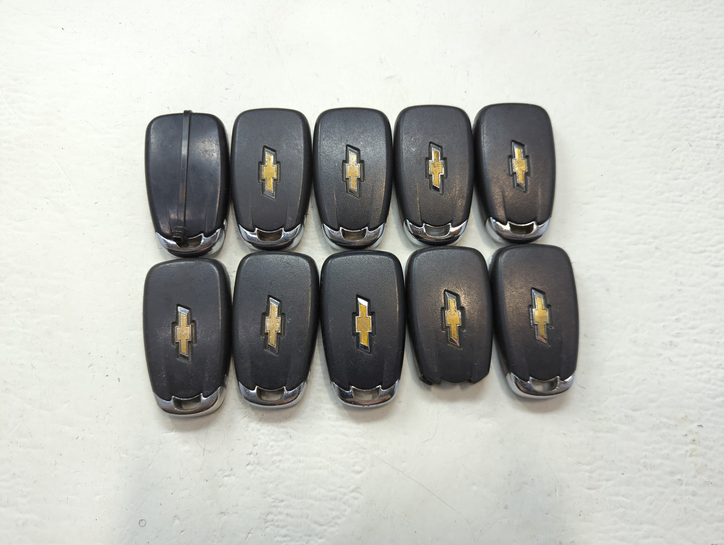 Lot of 10 Chevrolet Keyless Entry Remote Fob MIXED FCC IDS MIXED PART - Oemusedautoparts1.com