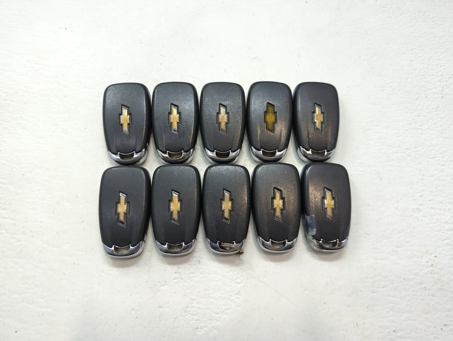 Lot of 10 Chevrolet Keyless Entry Remote Fob MIXED FCC IDS MIXED PART - Oemusedautoparts1.com