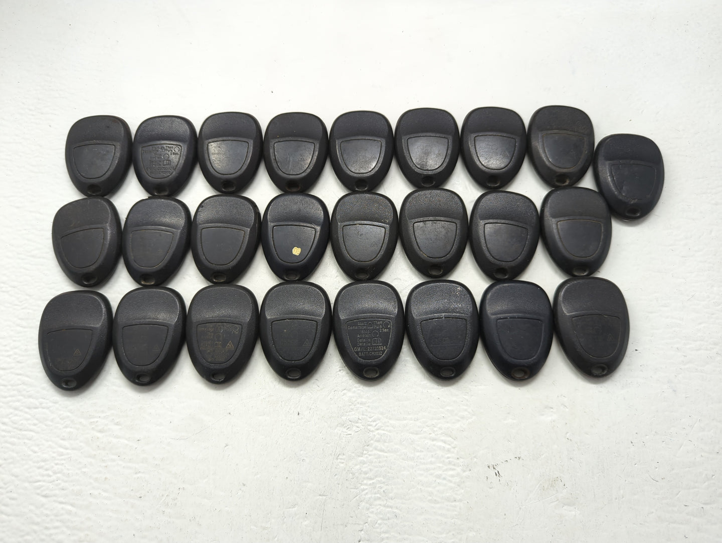 Lot of 25 Chevrolet Keyless Entry Remote Fob OUC60221 | OUC60270 - Oemusedautoparts1.com