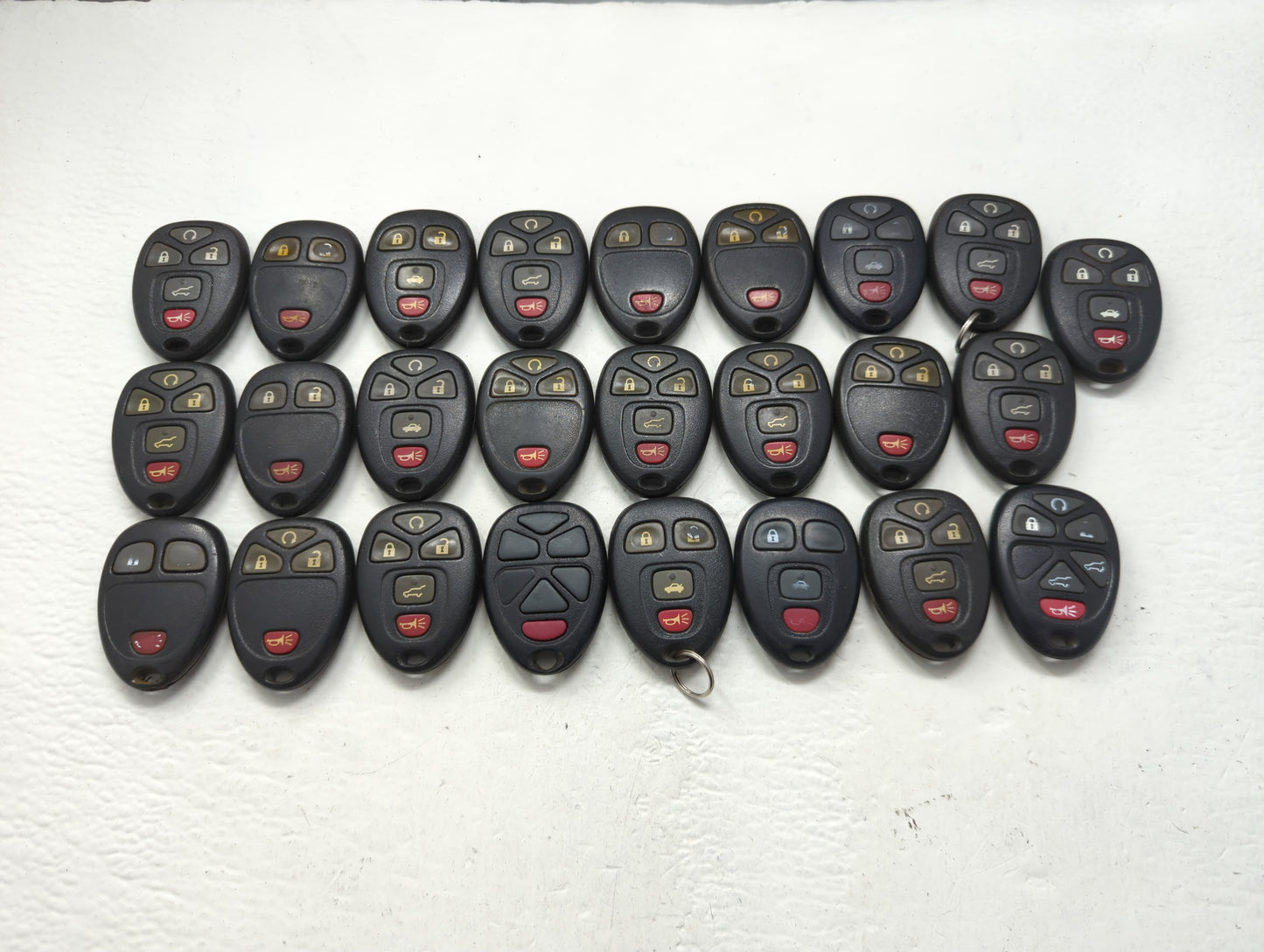 Lot of 25 Chevrolet Keyless Entry Remote Fob OUC60221 | OUC60270 | - Oemusedautoparts1.com