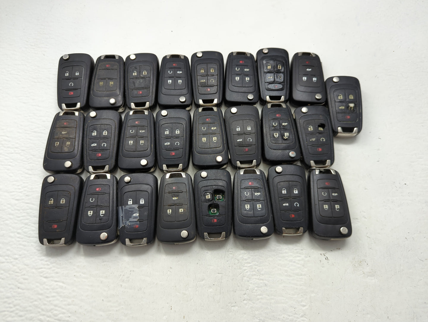 Lot of 25 Chevrolet Keyless Entry Remote Fob AVL-B01T1AC | 2AOKM-GV11 | - Oemusedautoparts1.com