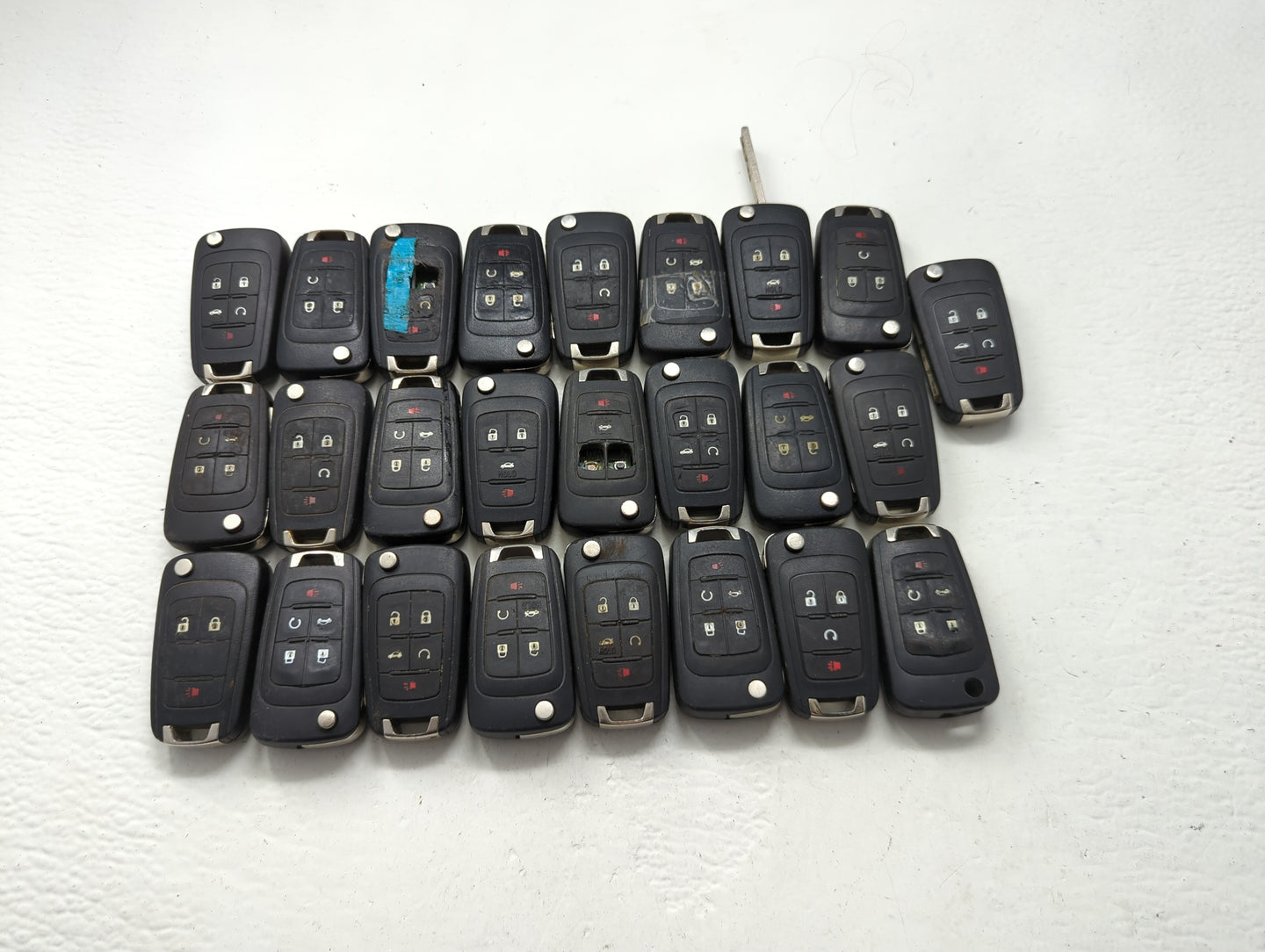 Lot of 25 Chevrolet Keyless Entry Remote Fob AVL-B01T1AC | - Oemusedautoparts1.com