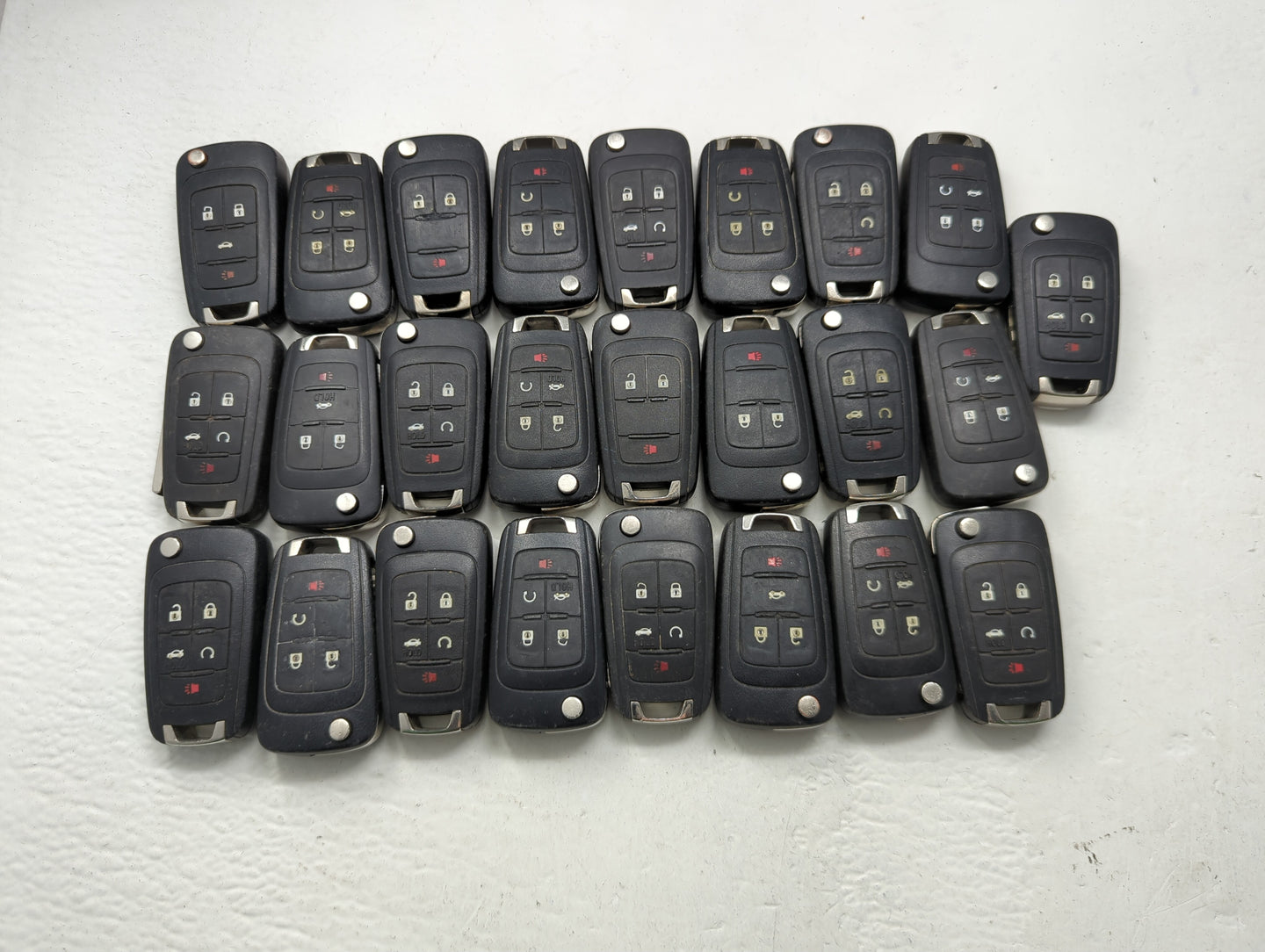 Lot of 25 Chevrolet Keyless Entry Remote Fob MIXED FCC IDS MIXED PART - Oemusedautoparts1.com