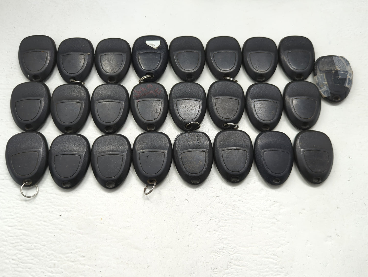 Lot of 25 Chevrolet Keyless Entry Remote Fob OUC60221 | OUC60270 | - Oemusedautoparts1.com