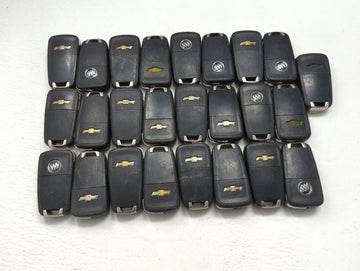 Lot of 25 Chevrolet Keyless Entry Remote Fob MIXED FCC IDS MIXED PART
