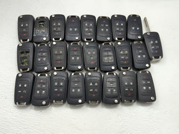 Lot of 25 Chevrolet Keyless Entry Remote Fob MIXED FCC IDS MIXED PART - Oemusedautoparts1.com