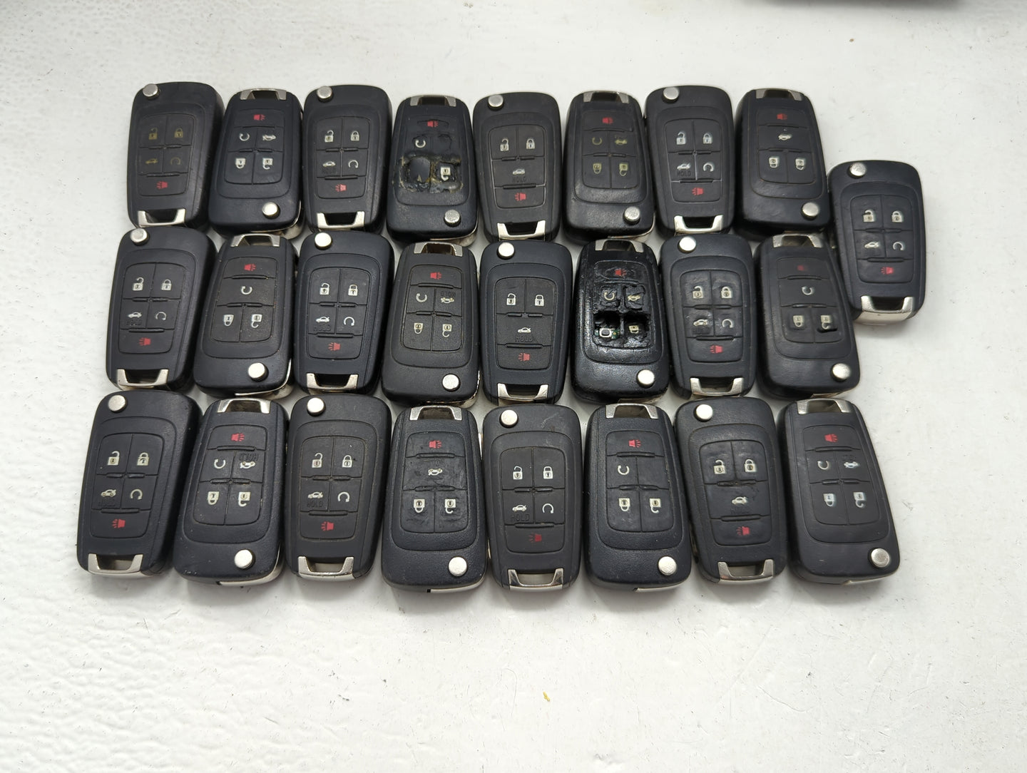 Lot of 25 Chevrolet Keyless Entry Remote Fob KR55WK50073 | OHT01060512 - Oemusedautoparts1.com