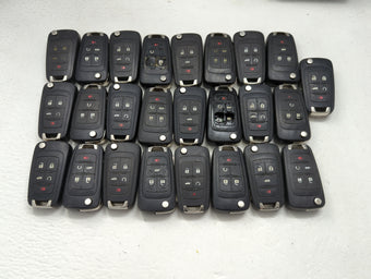 compare product Lot of 25 Chevrolet Keyless Entry Remote Fob KR55WK50073 | OHT01060512