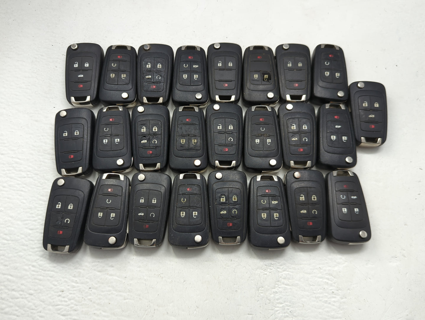 Lot of 25 Chevrolet Keyless Entry Remote Fob AVL-B01T1AC | OHT01060512 - Oemusedautoparts1.com