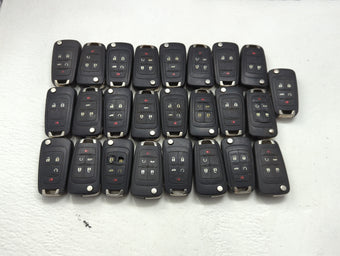 compare product Lot of 25 Chevrolet Keyless Entry Remote Fob OHT01060512 | VT201060512