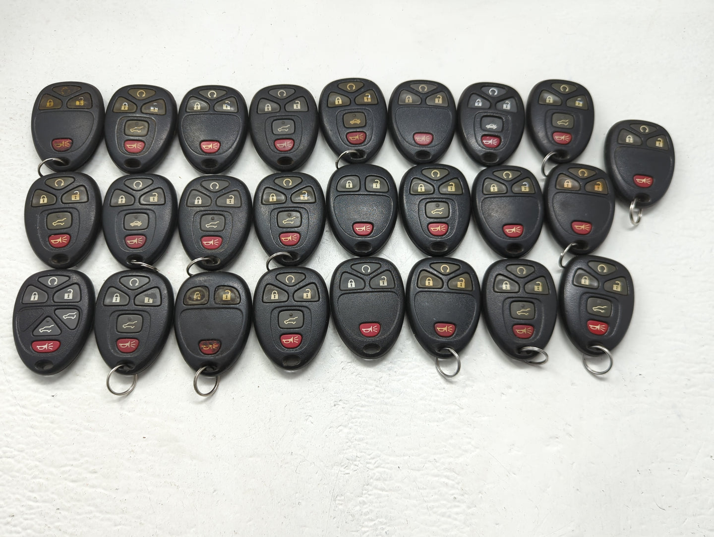 Lot of 25 Chevrolet Keyless Entry Remote Fob OUC60221 MIXED PART NUMBERS - Oemusedautoparts1.com