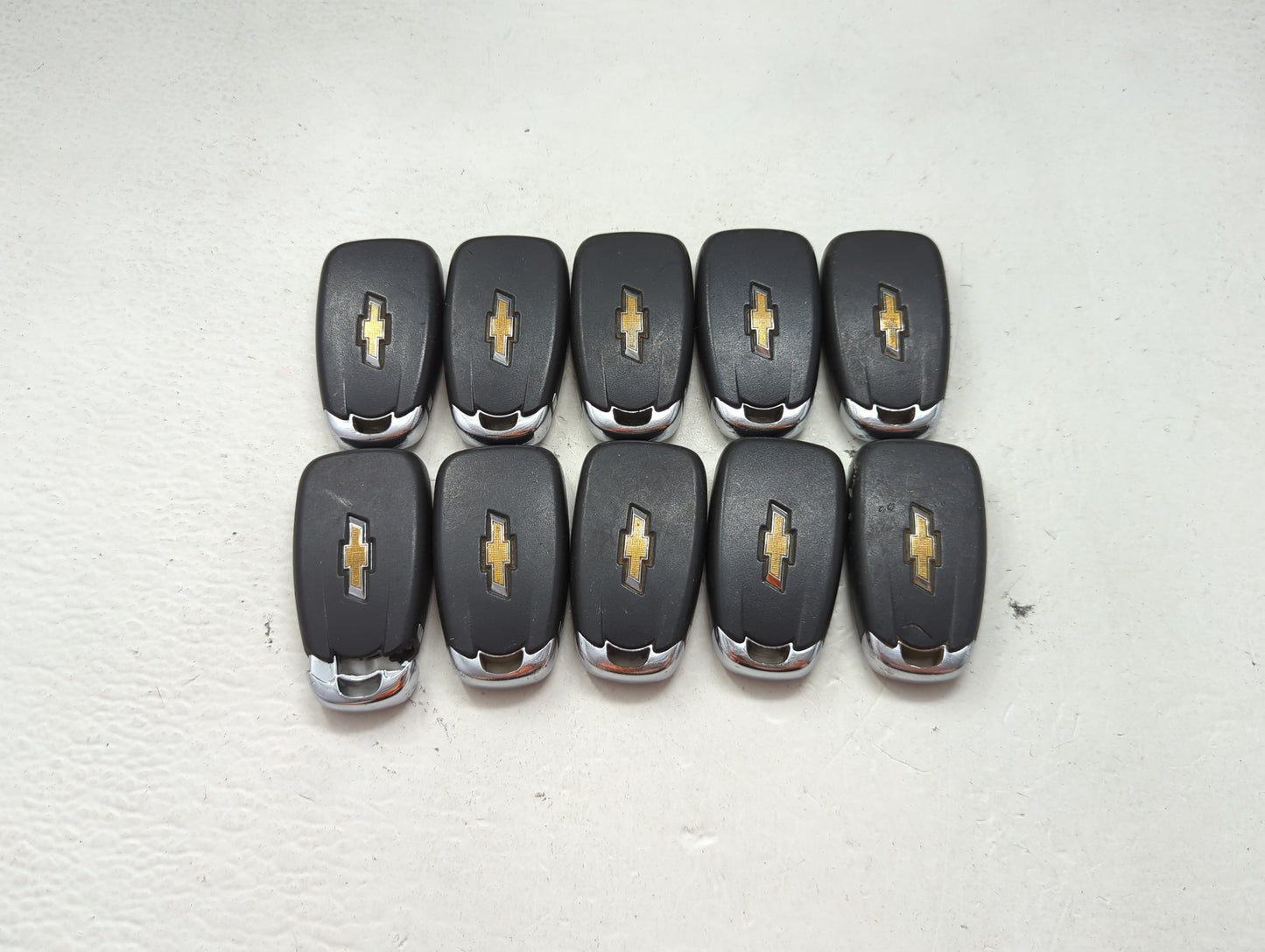Lot of 10 Chevrolet Keyless Entry Remote Fob MIXED FCC IDS MIXED PART 1476129 - Oemusedautoparts1.com