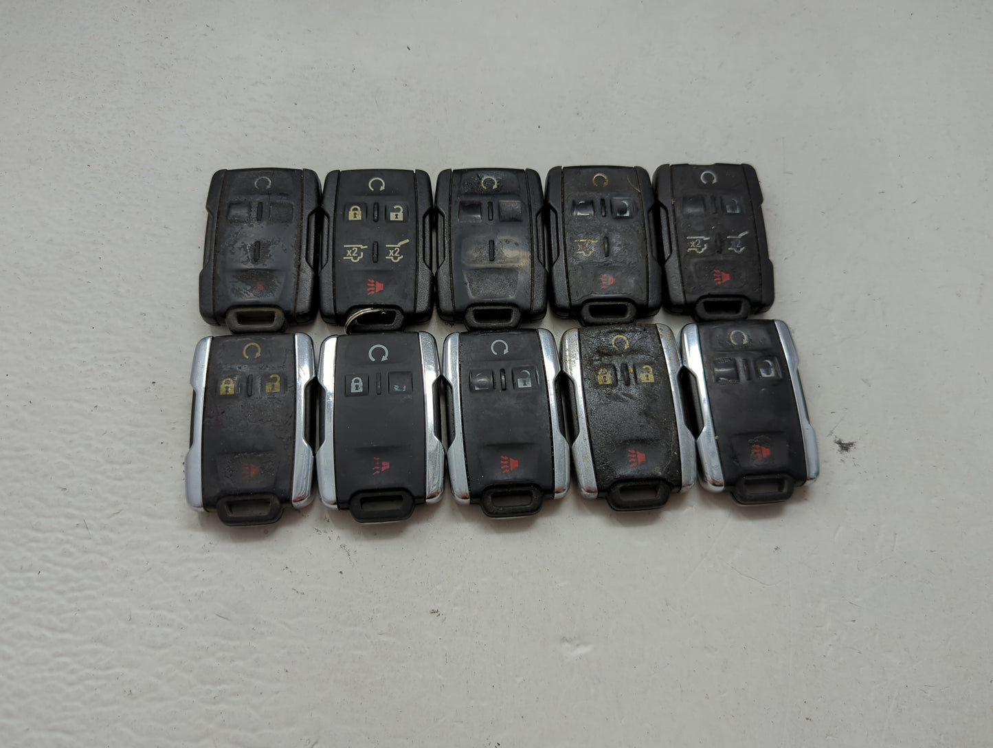 Lot of 10 Chevrolet Keyless Entry Remote Fob MIXED FCC IDS MIXED PART 1476145 - Oemusedautoparts1.com